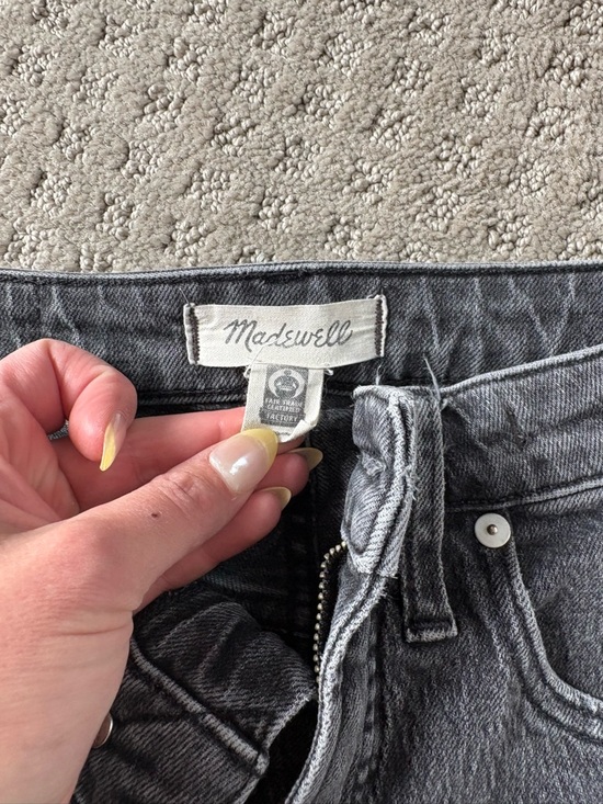 Madewell High-Waist Curve Love Washed Black Denim Jeans - Picture 5 of 6